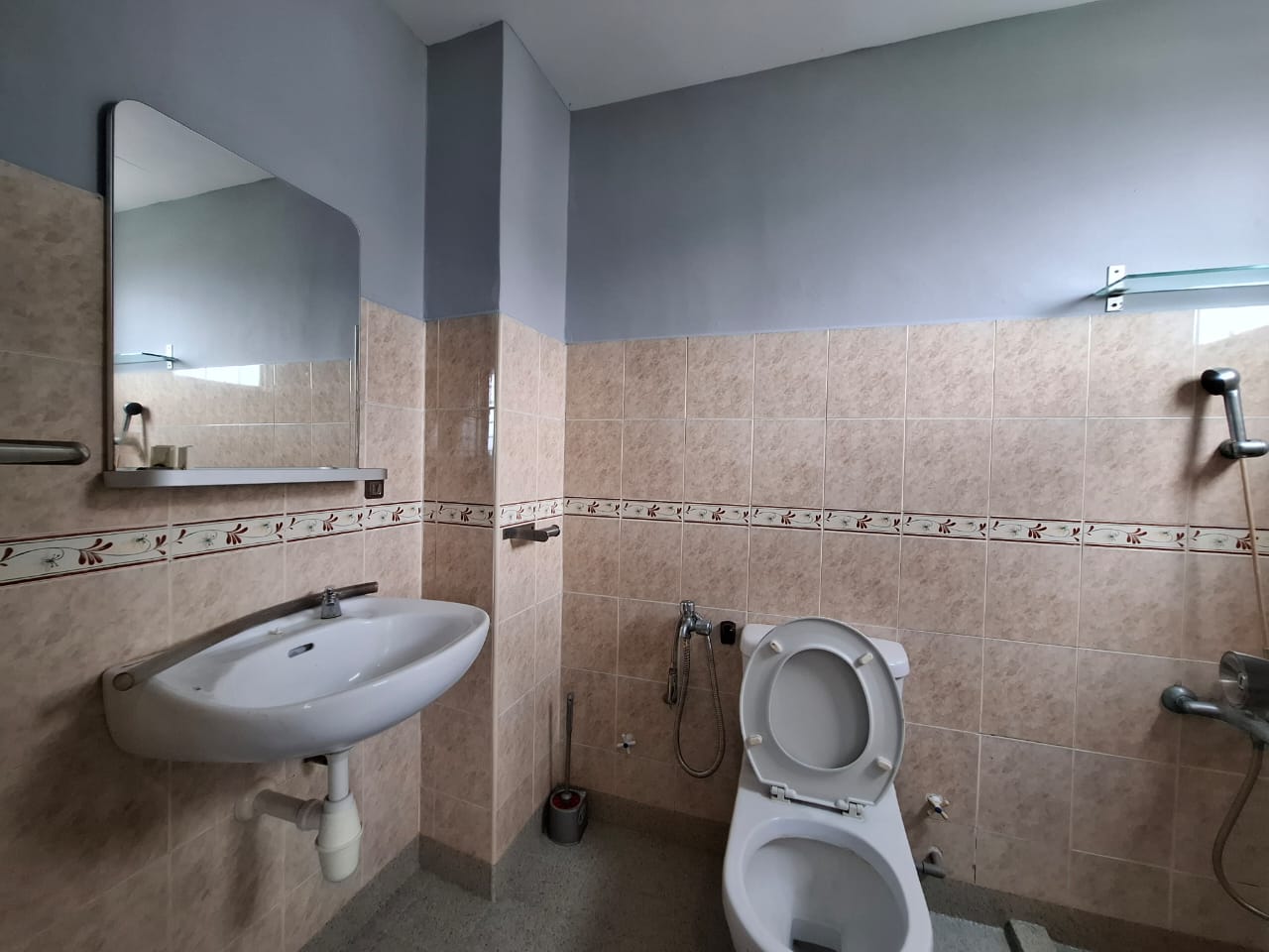 Pelangi Heights image