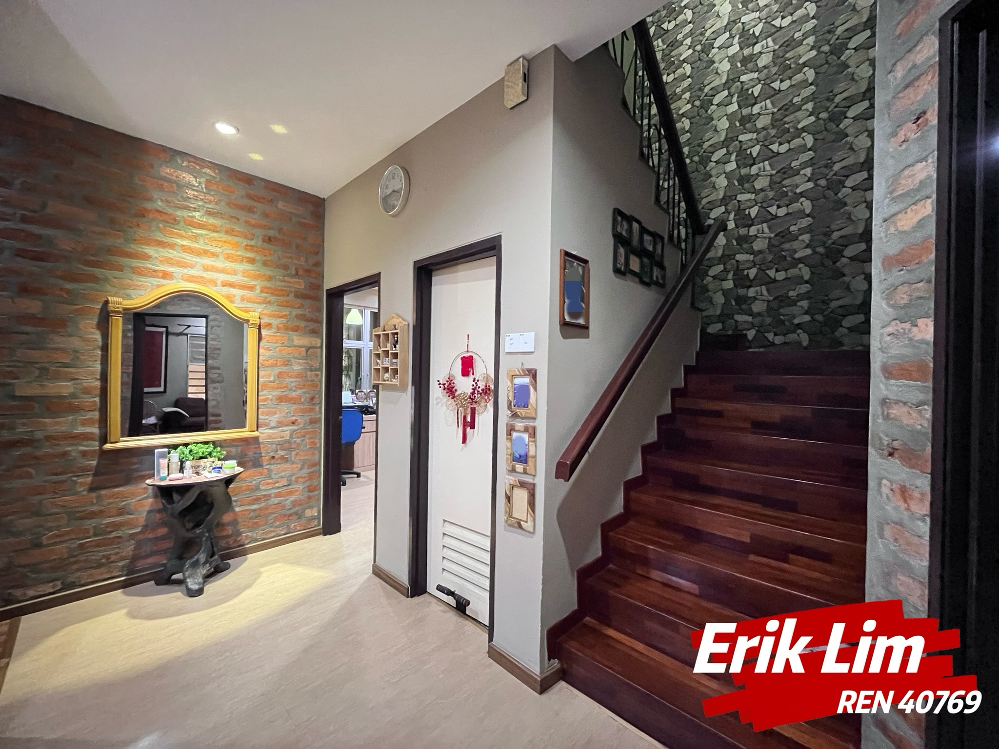 Bandar Laguna Merbok image