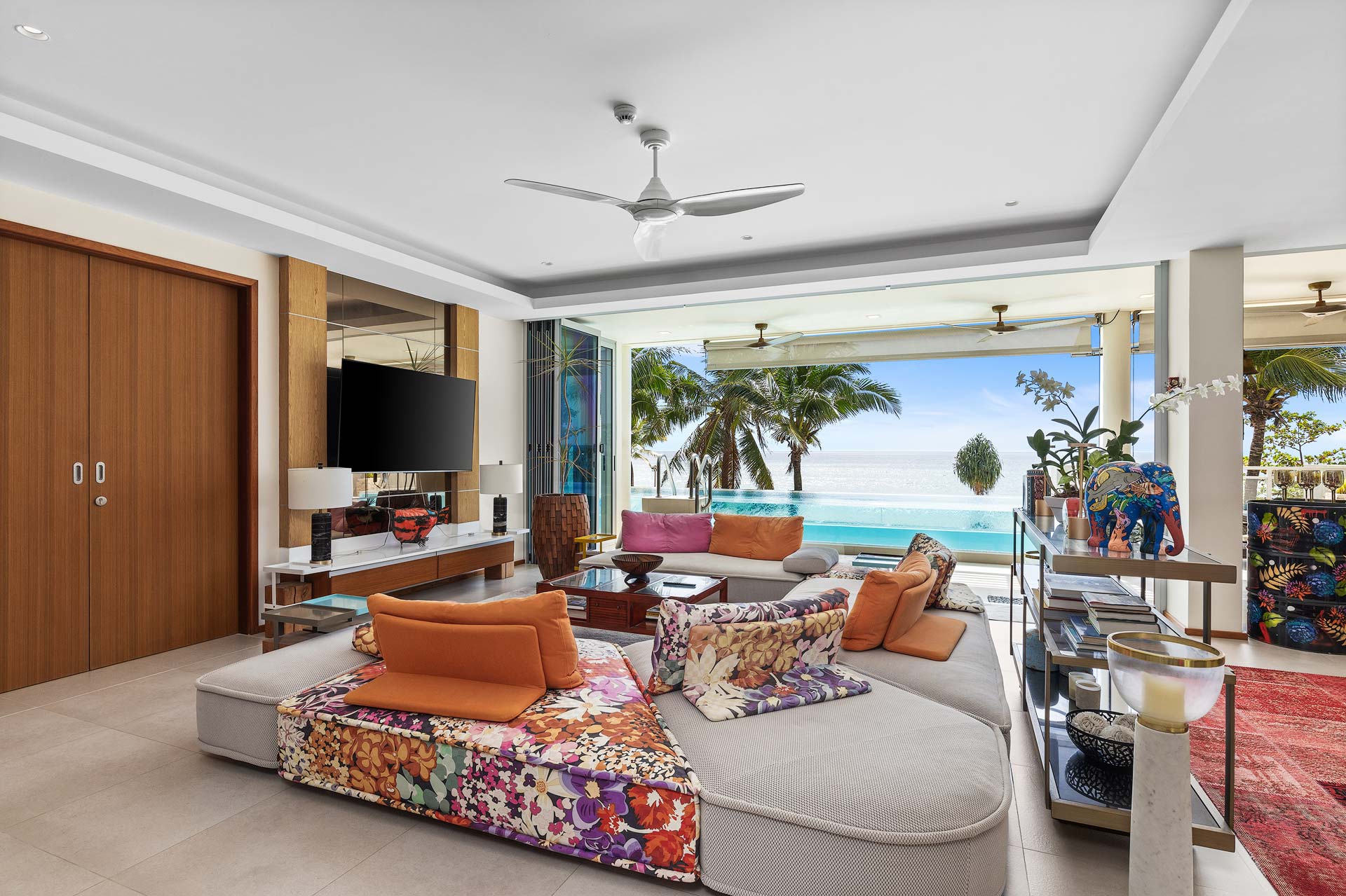 Angsana Beachfront | 2 Bedroom Absolute Beach Front @ Laguna | Private Pool | Perfect Condition | 82M THB image