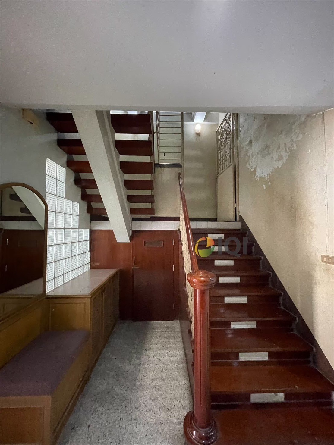 Good condition of Townhouse for sale behind central pinko image