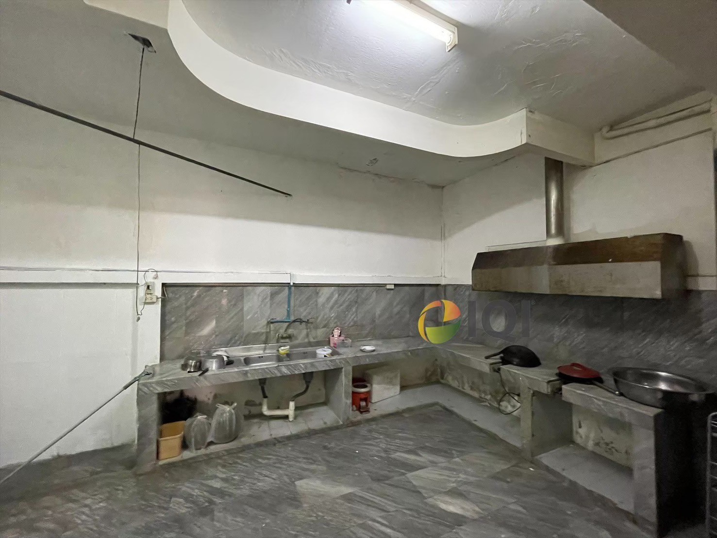 Good condition of Townhouse for sale behind central pinko image