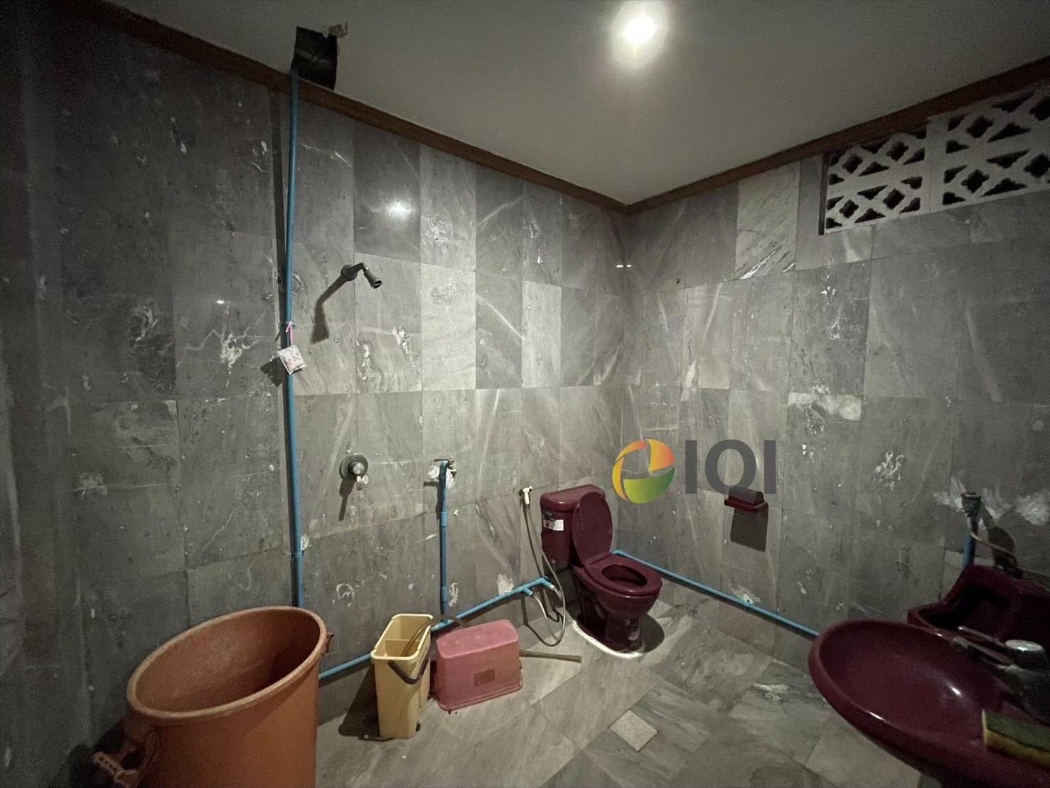 Good condition of Townhouse for sale behind central pinko image