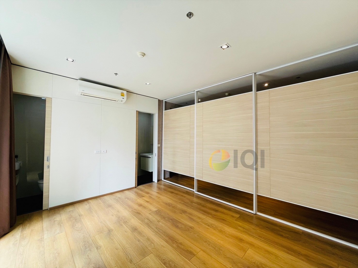 Condo for sale Park 24 Sukhumvit Soi 24  Near BTS Phrom Phong image