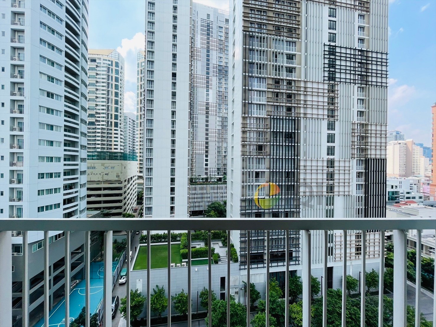 Condo for sale Park 24 Sukhumvit Soi 24  Near BTS Phrom Phong image