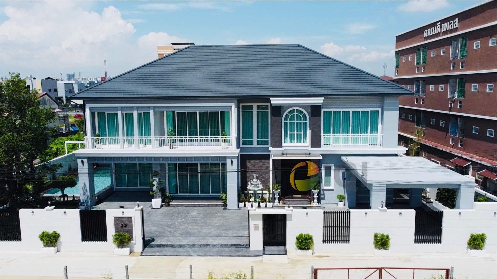 For sale 2-storey single house, Soi Tung Setthi, Intersection 15, near Ramkhamhaeng University 2 (ready to transfer) image