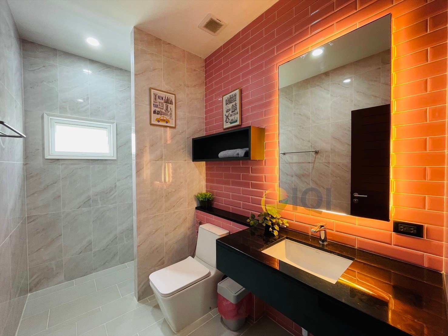 For sale 2-storey single house, Soi Tung Setthi, Intersection 15, near Ramkhamhaeng University 2 (ready to transfer) image