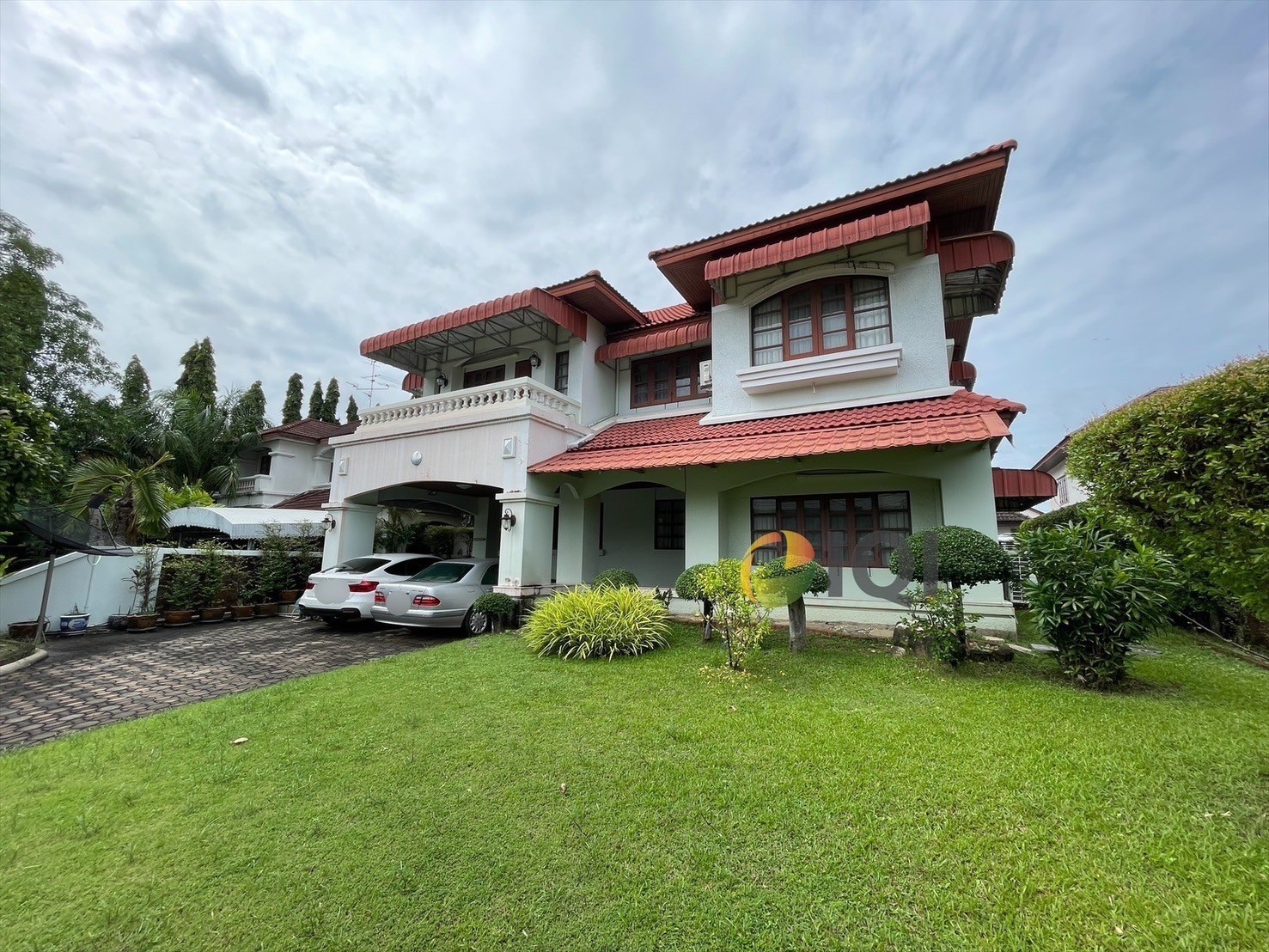 2-storey detached house for sale, Ladawan Village, Srinakarin, project front next to the BTS Sri Bearing Station image