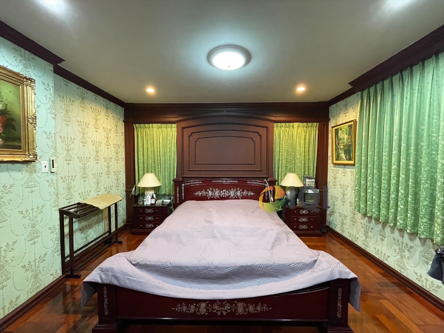 2-storey detached house for sale, Ladawan Village, Srinakarin, project front next to the BTS Sri Bearing Station image