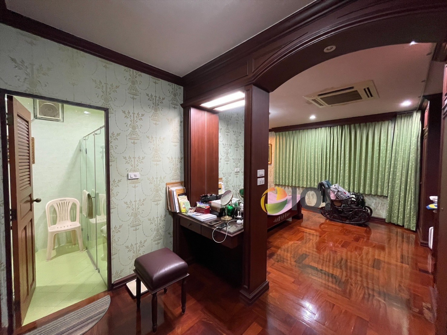 2-storey detached house for sale, Ladawan Village, Srinakarin, project front next to the BTS Sri Bearing Station image