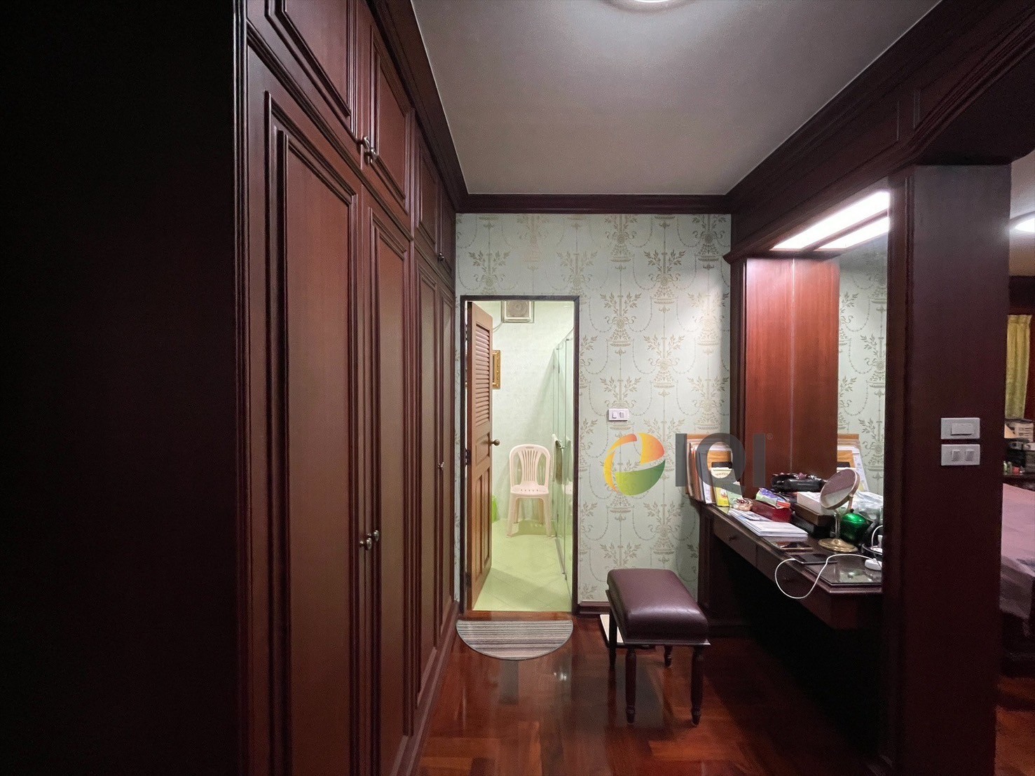 2-storey detached house for sale, Ladawan Village, Srinakarin, project front next to the BTS Sri Bearing Station image