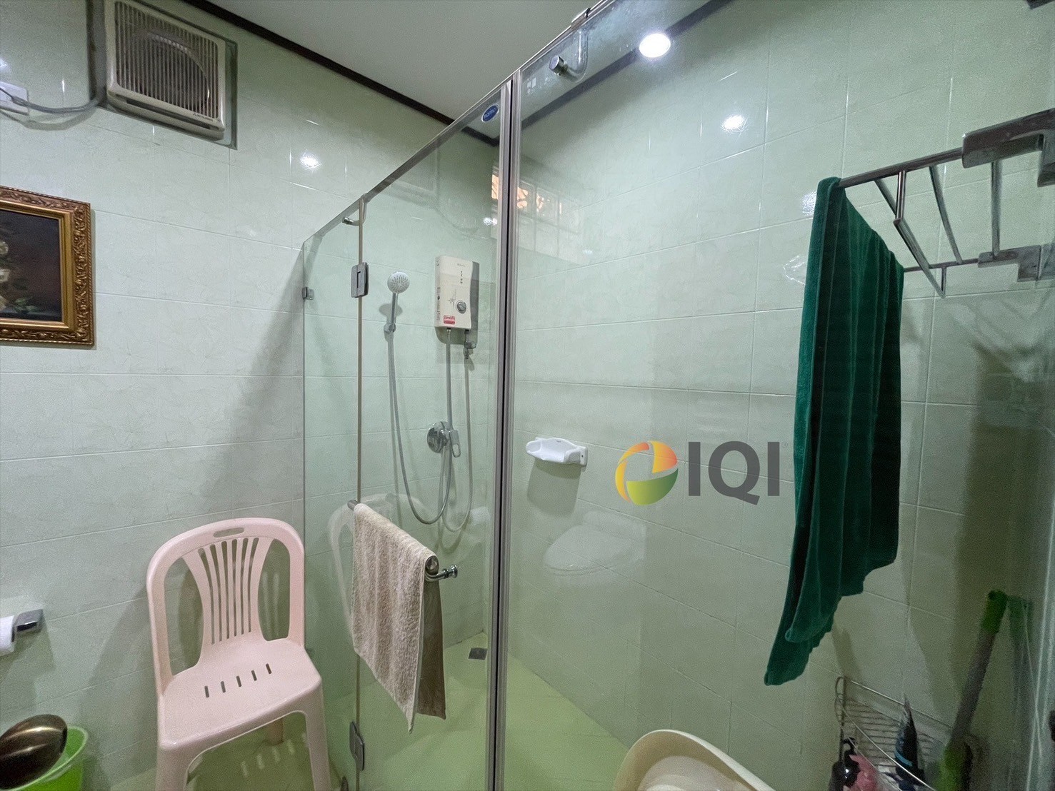 2-storey detached house for sale, Ladawan Village, Srinakarin, project front next to the BTS Sri Bearing Station image