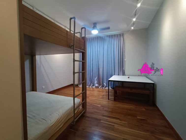 Fully Furnished Jesselton Residences Condominium Suria shopping Mall Kota Kinablu Town image
