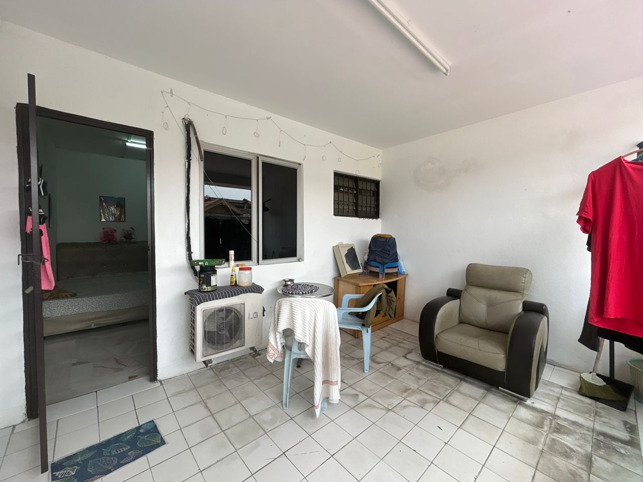 Fully renovated house Seksyen 25, Shah Alam (Taman Sri Muda) image