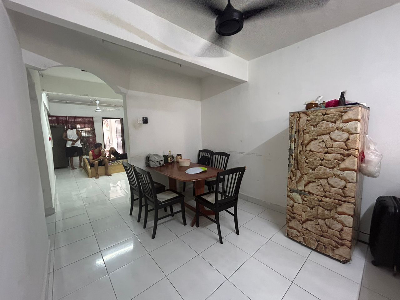Fully renovated house Seksyen 25, Shah Alam (Taman Sri Muda) image