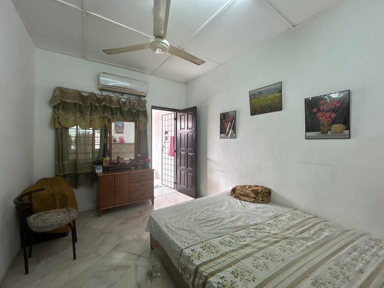 Fully renovated house Seksyen 25, Shah Alam (Taman Sri Muda) image