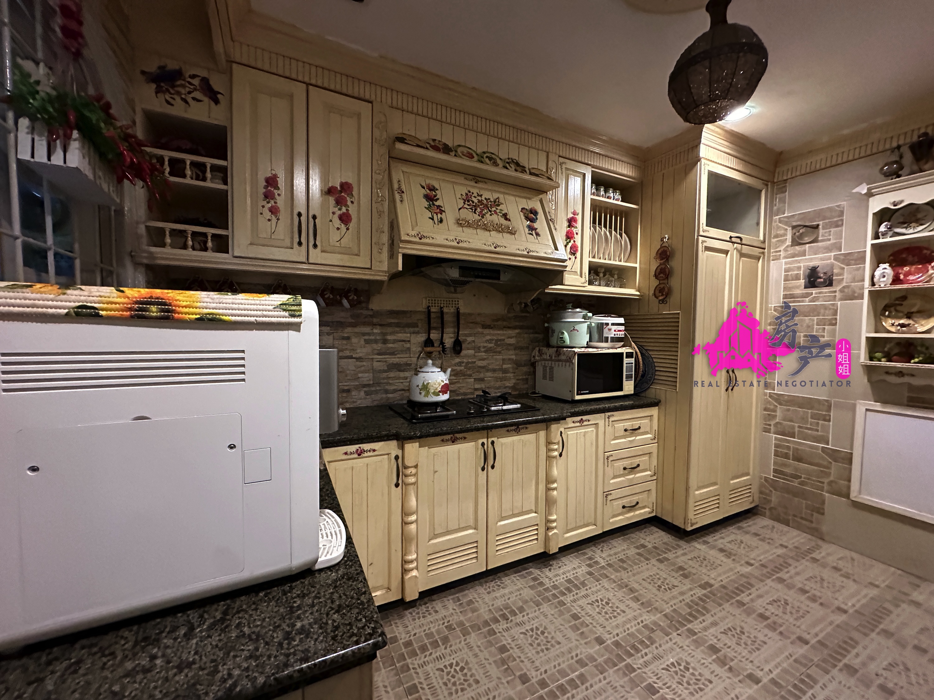 Taman Far East image