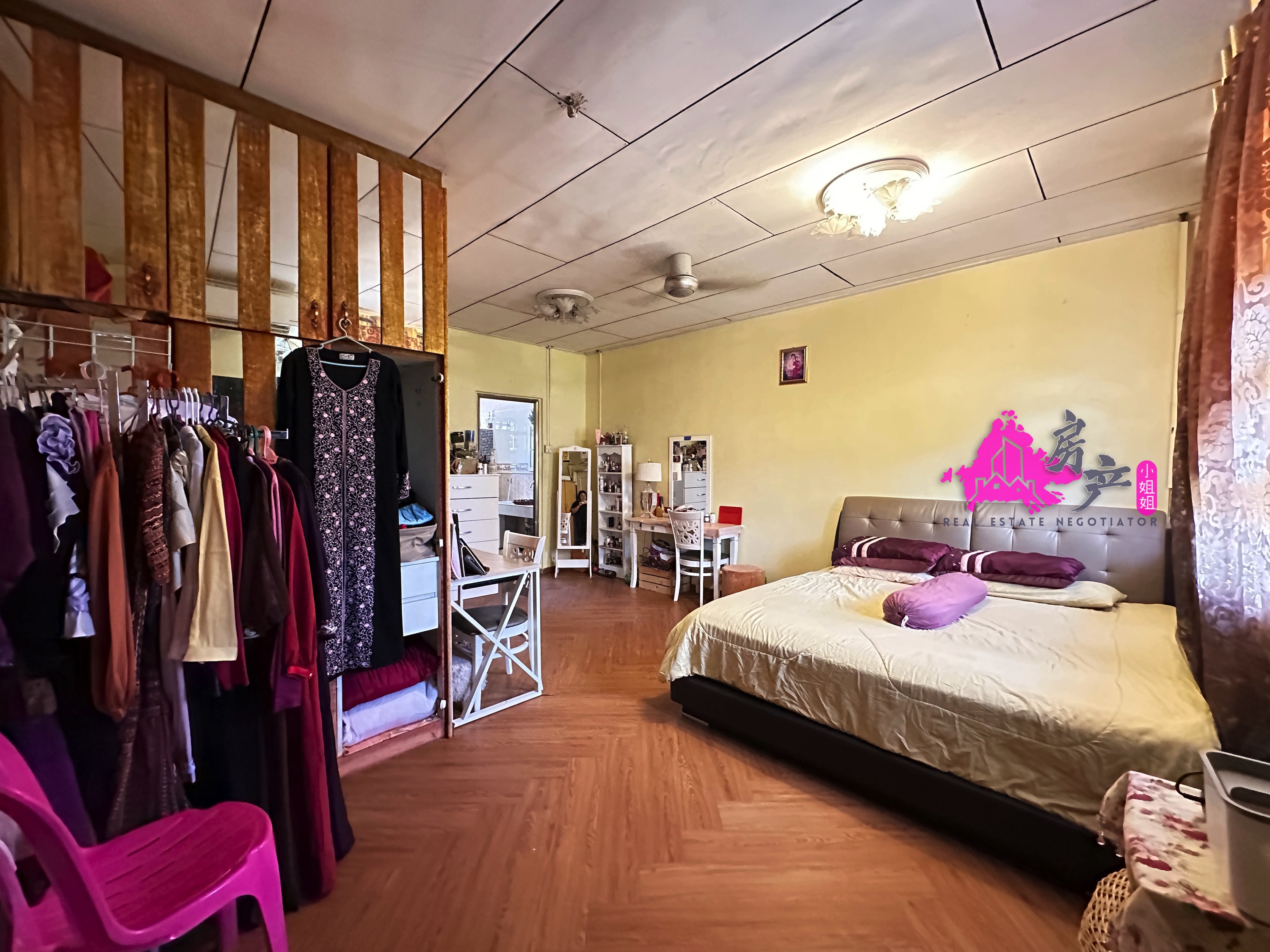 Taman Far East image