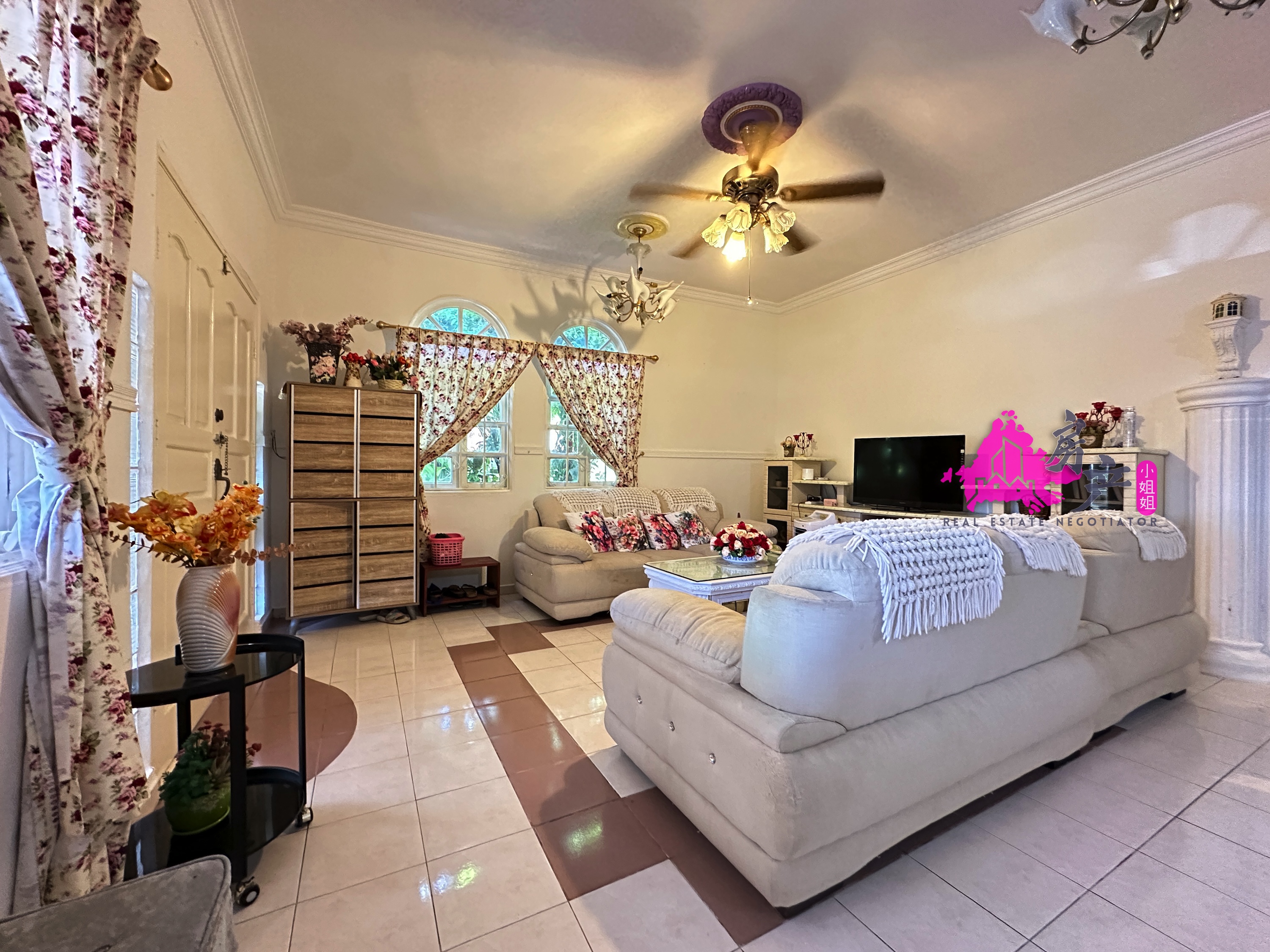 Taman Far East image