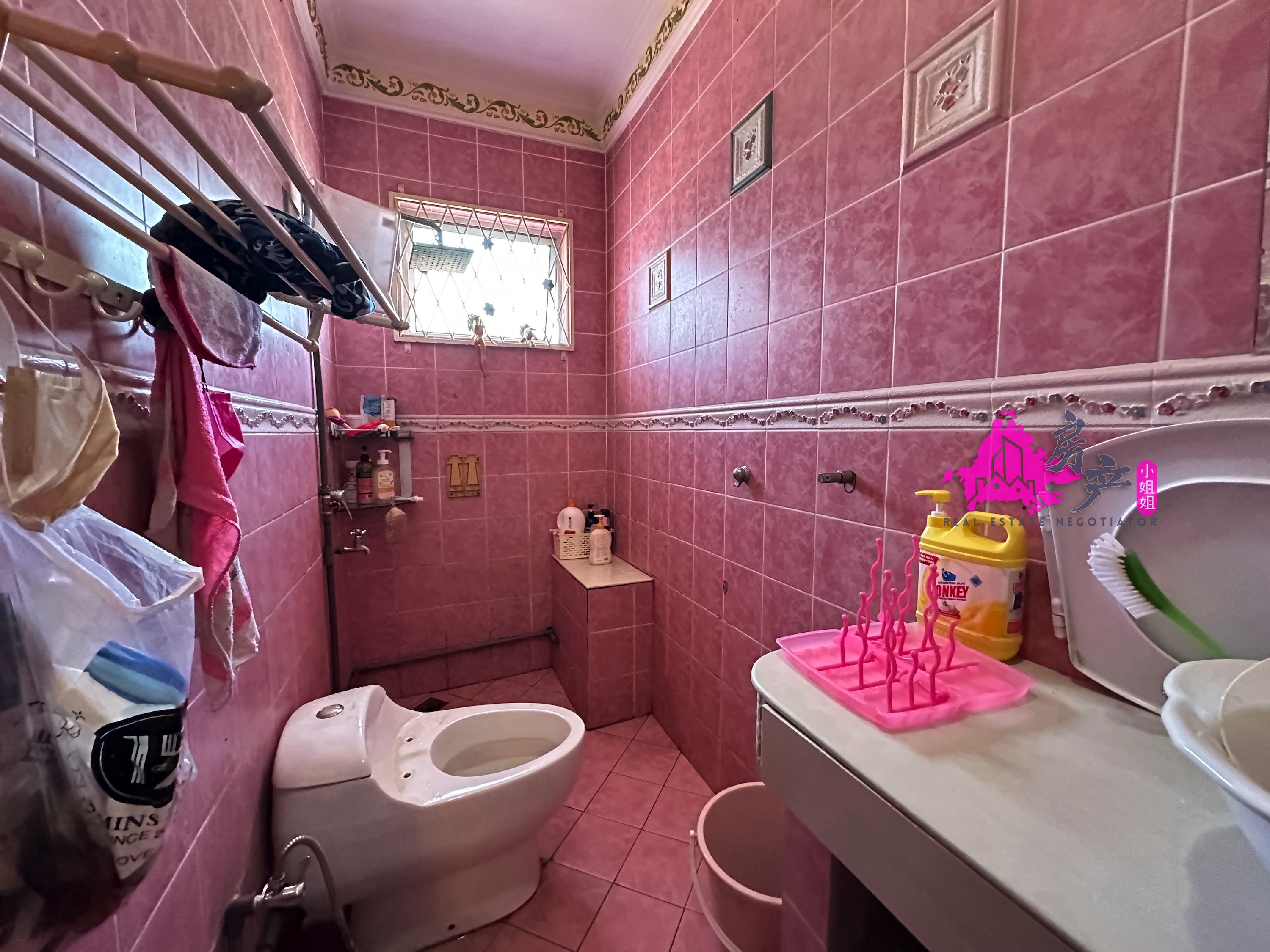 Taman Far East image