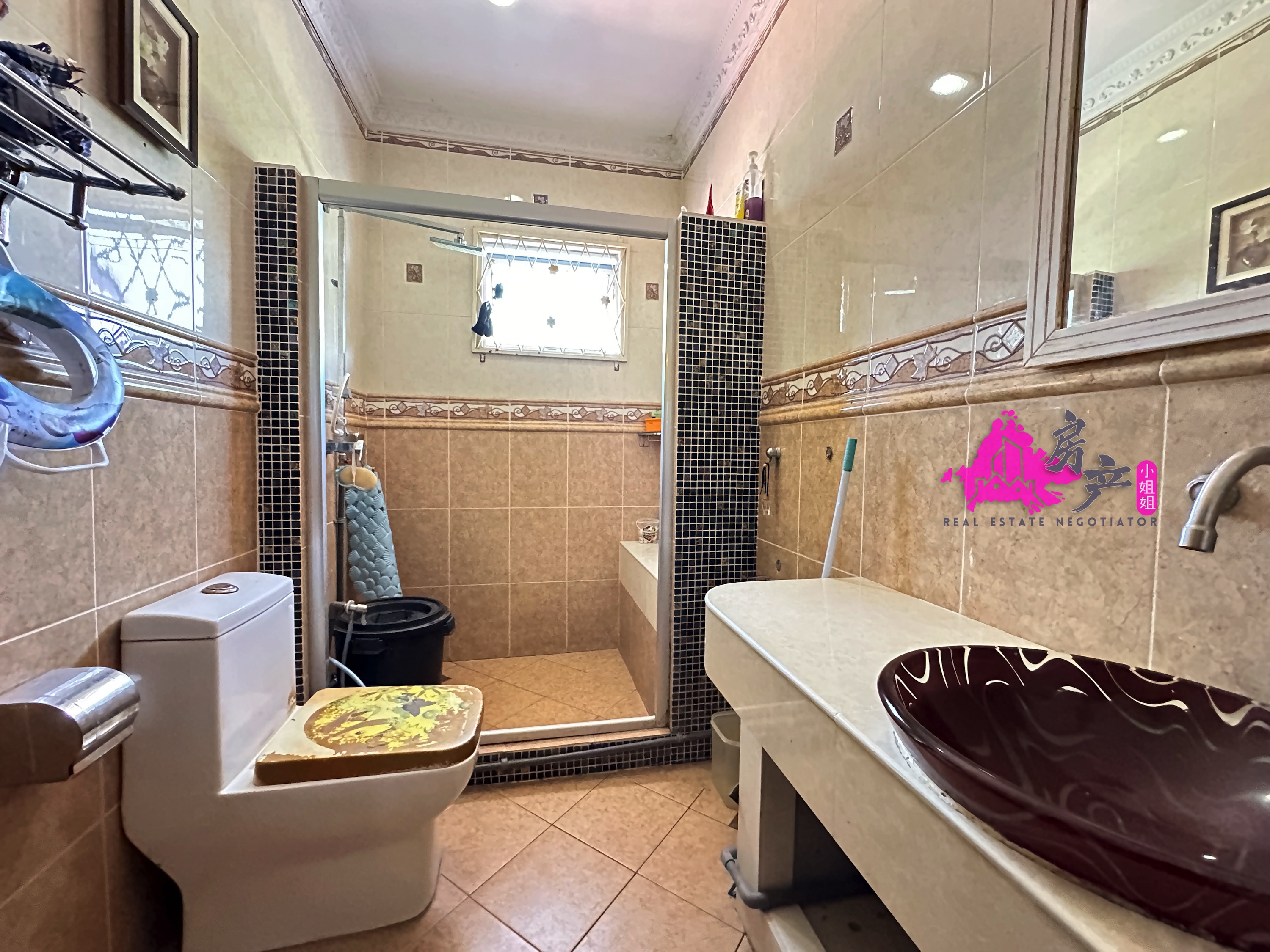 Taman Far East image