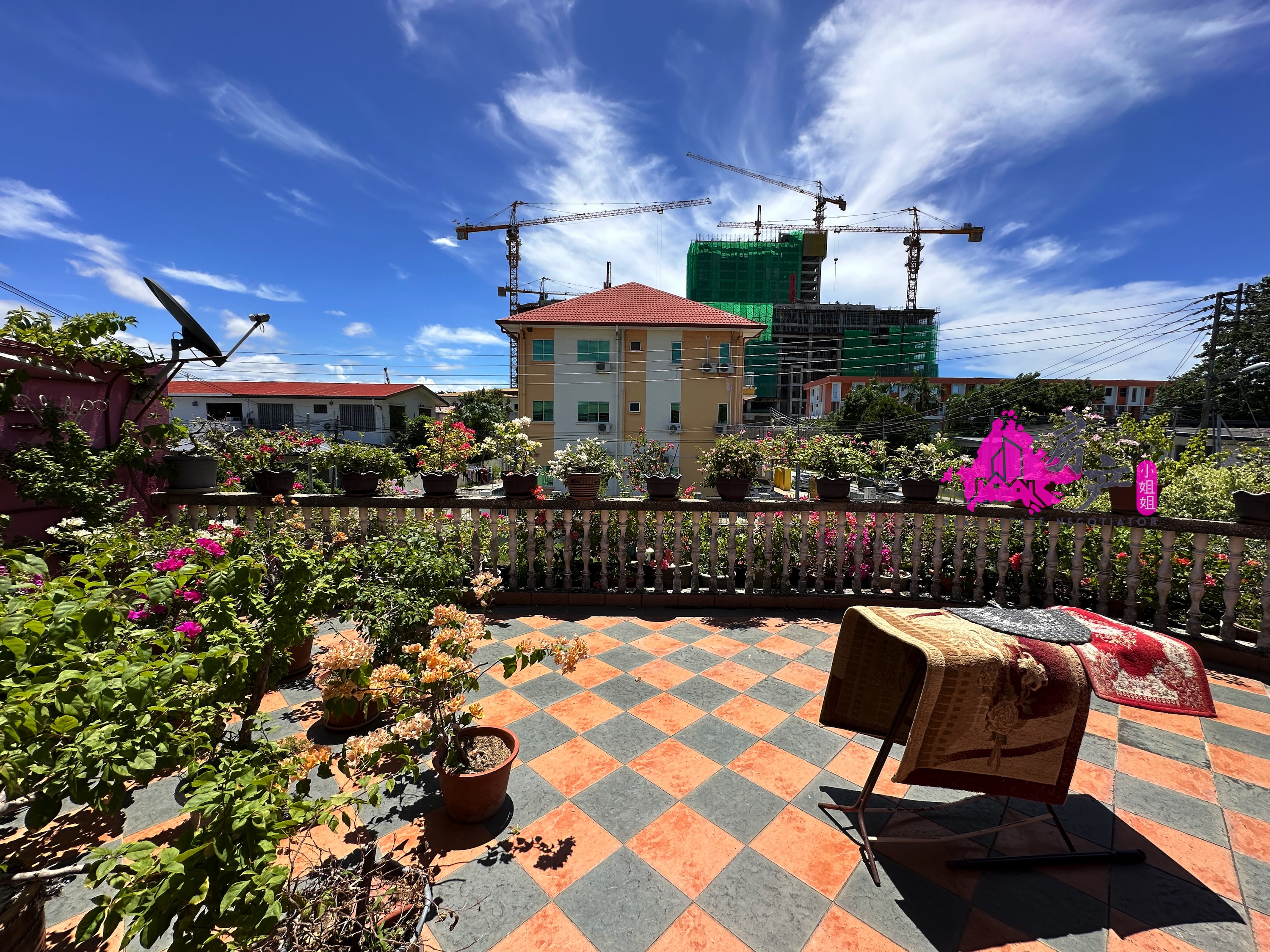 Taman Far East image