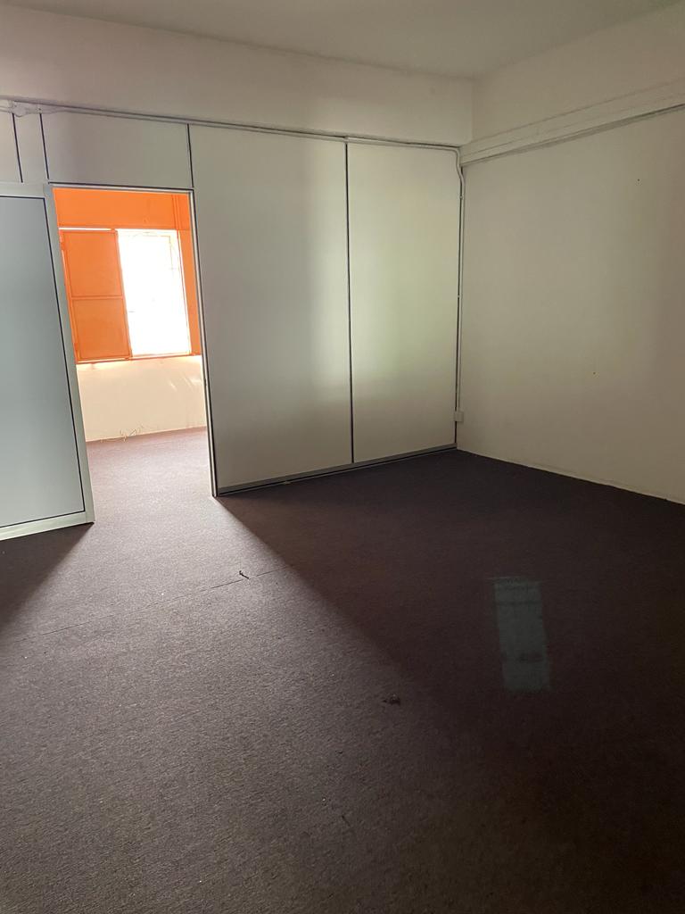 Facing Main Road Renovated 1st Floor Office @ Taman Melaka Raya for Rent image