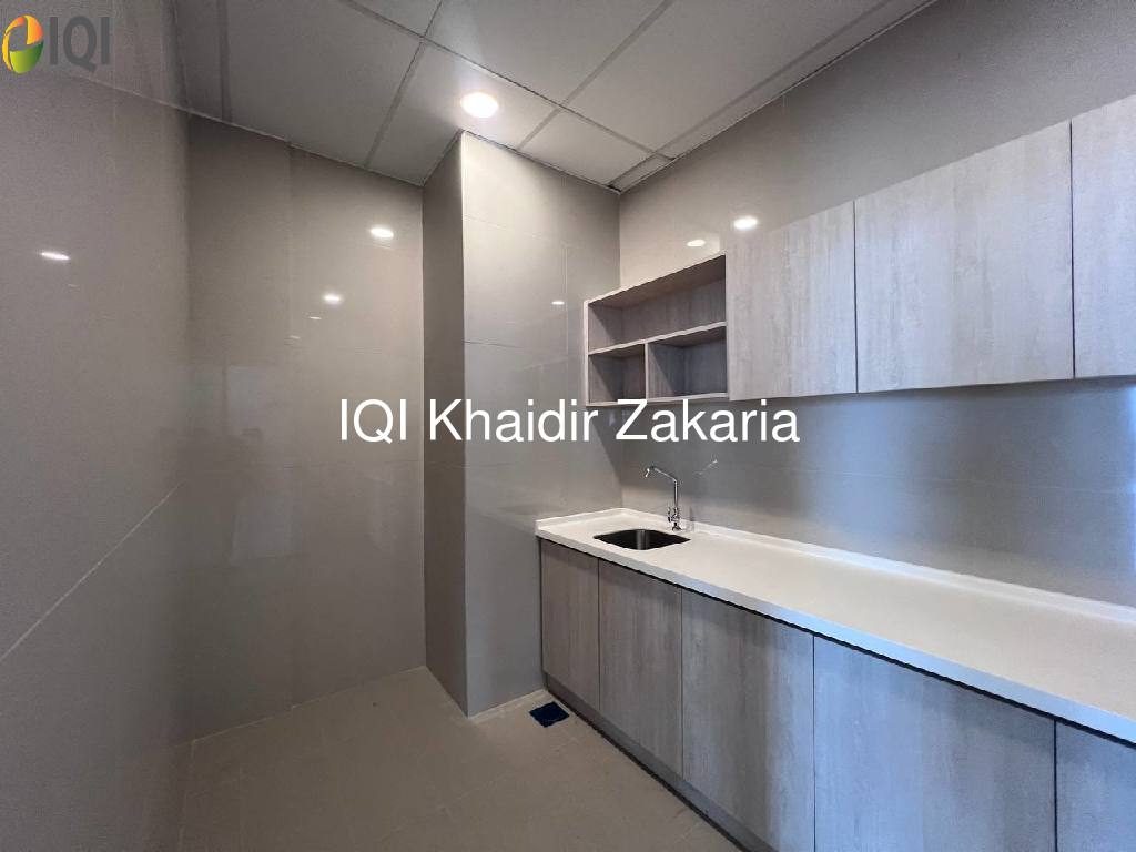 IOI Tower Resort City Putrajaya image