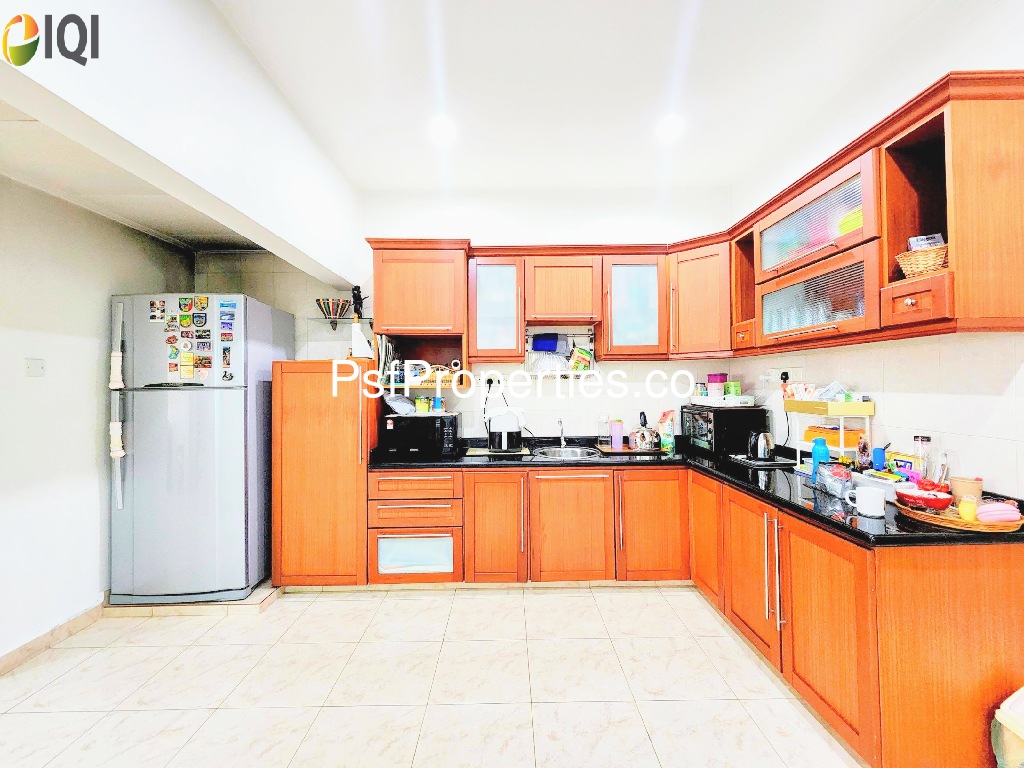 Bukit Jelutong image