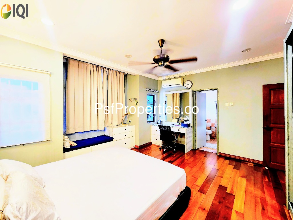 Bukit Jelutong image