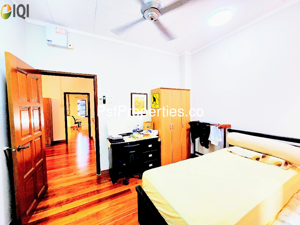 Bukit Jelutong image