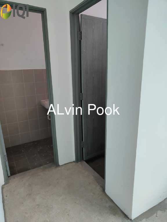 mahkota valley  image