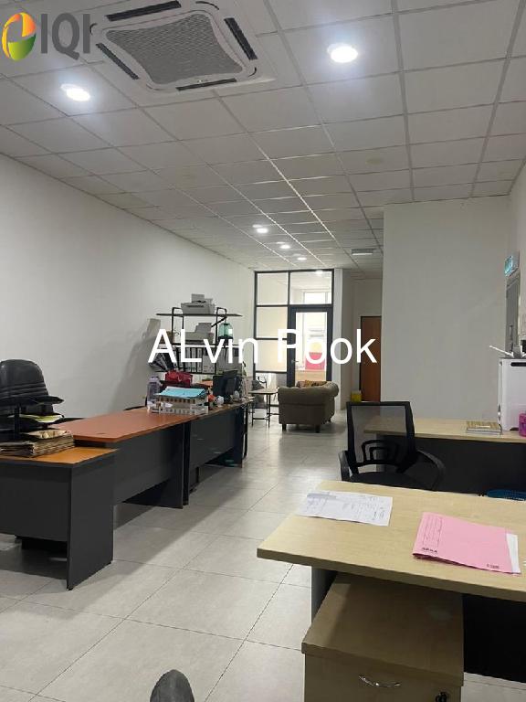 mahkota valley  image