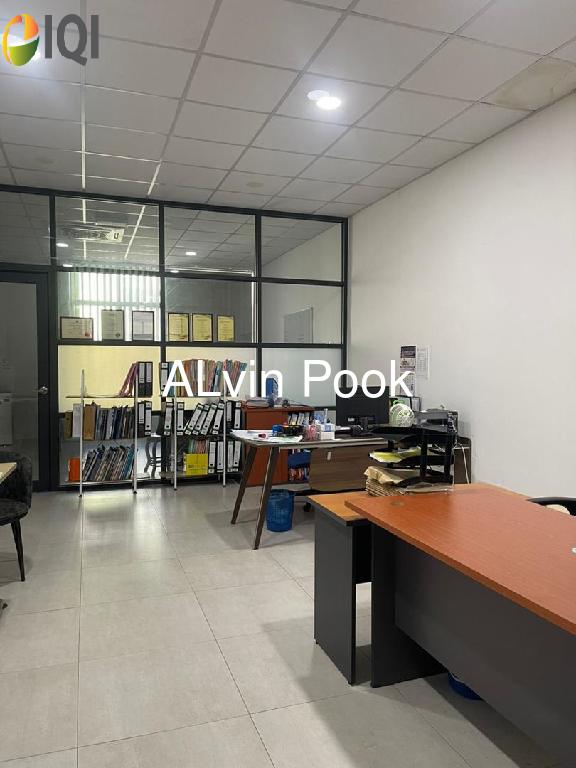 mahkota valley  image