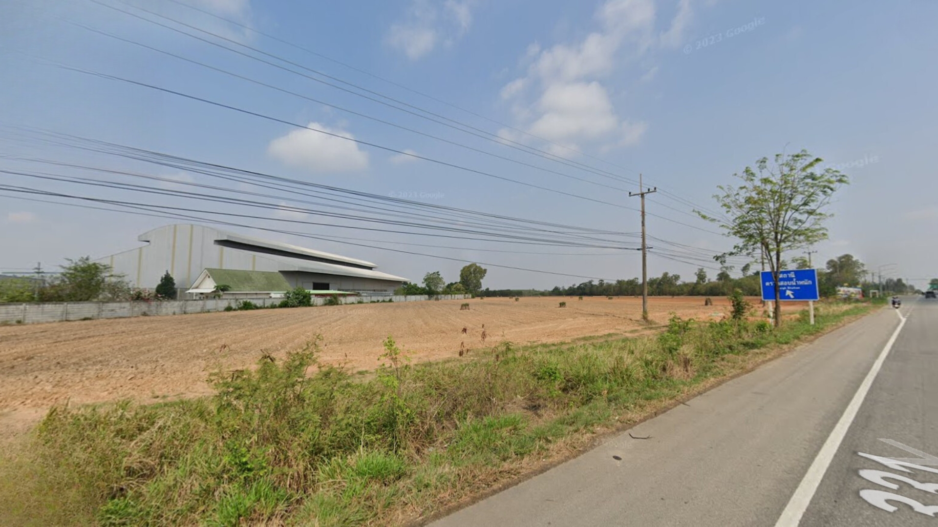 ขายที่ติดถนนใหญ่8 เลนส์  หมายเลข 331  (สัตหีบ-พนมสารคาม) พนัสนิคม ชลบุรี-ปราจีน หน้ากว้างติดถนนถึง 250 เมตร image