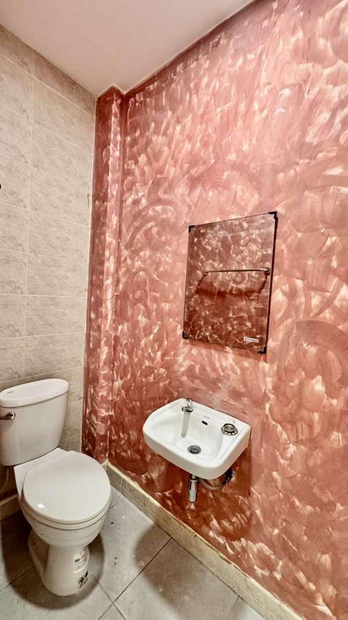 For Sale: Brand New Commercial Building (Never Occupied), 3-Story Townhome Style, Lam Luk Ka Khlong 4, Rangsit, Pathum Thani image