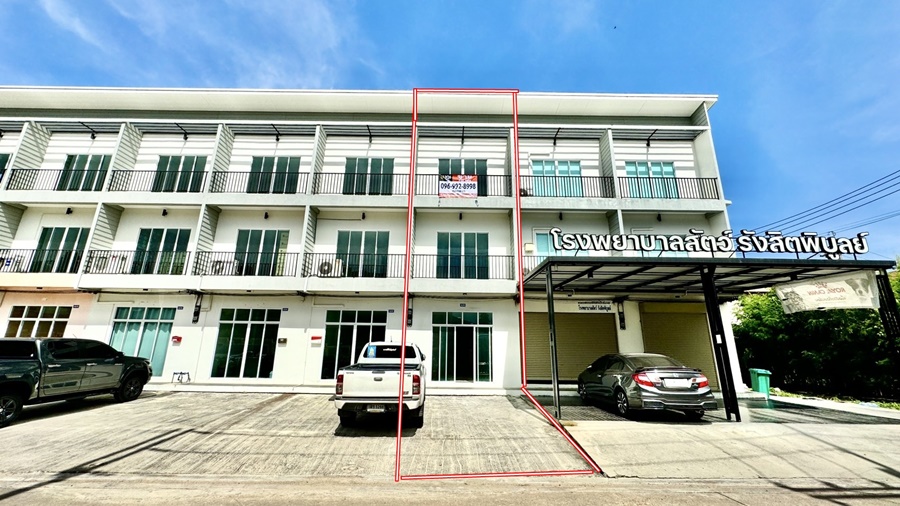 For Sale: Brand New Commercial Building (Never Occupied), 3-Story Townhome Style, Lam Luk Ka Khlong 4, Rangsit, Pathum Thani image