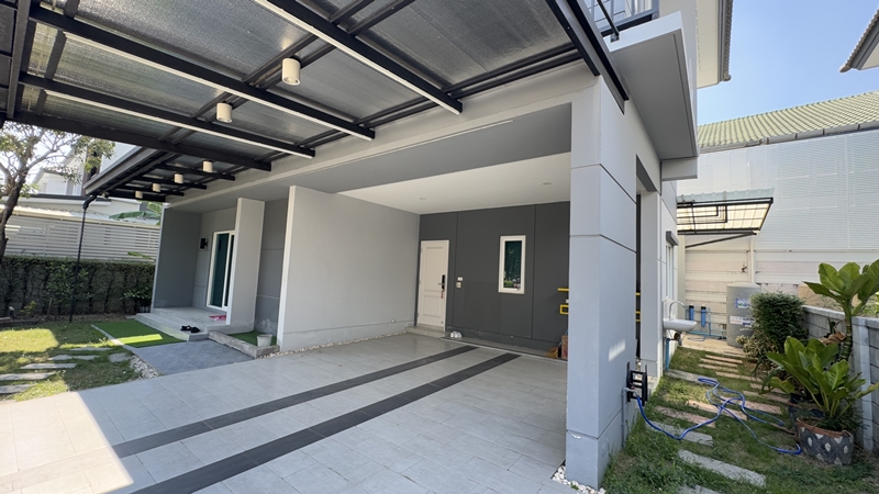 ขาย บ้านเดี่ยว 2 ชั้น พื้นที่ 55.8 ตร.ว. Centro bangna Wongwaen  image