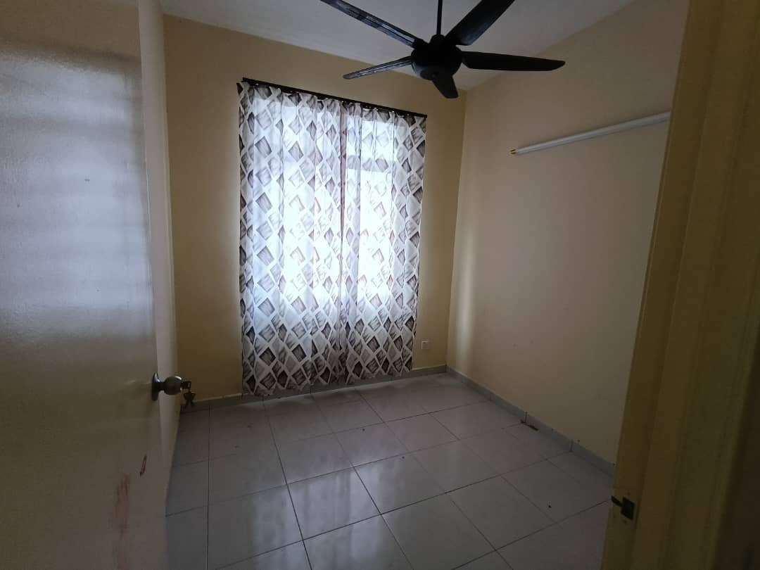 First Floor Sutera Wangi Apartment for Sale  image