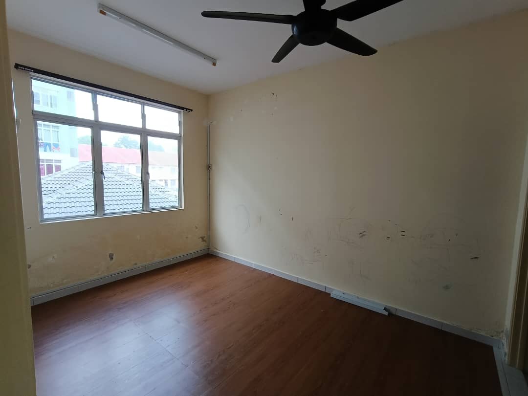 First Floor Sutera Wangi Apartment for Sale  image