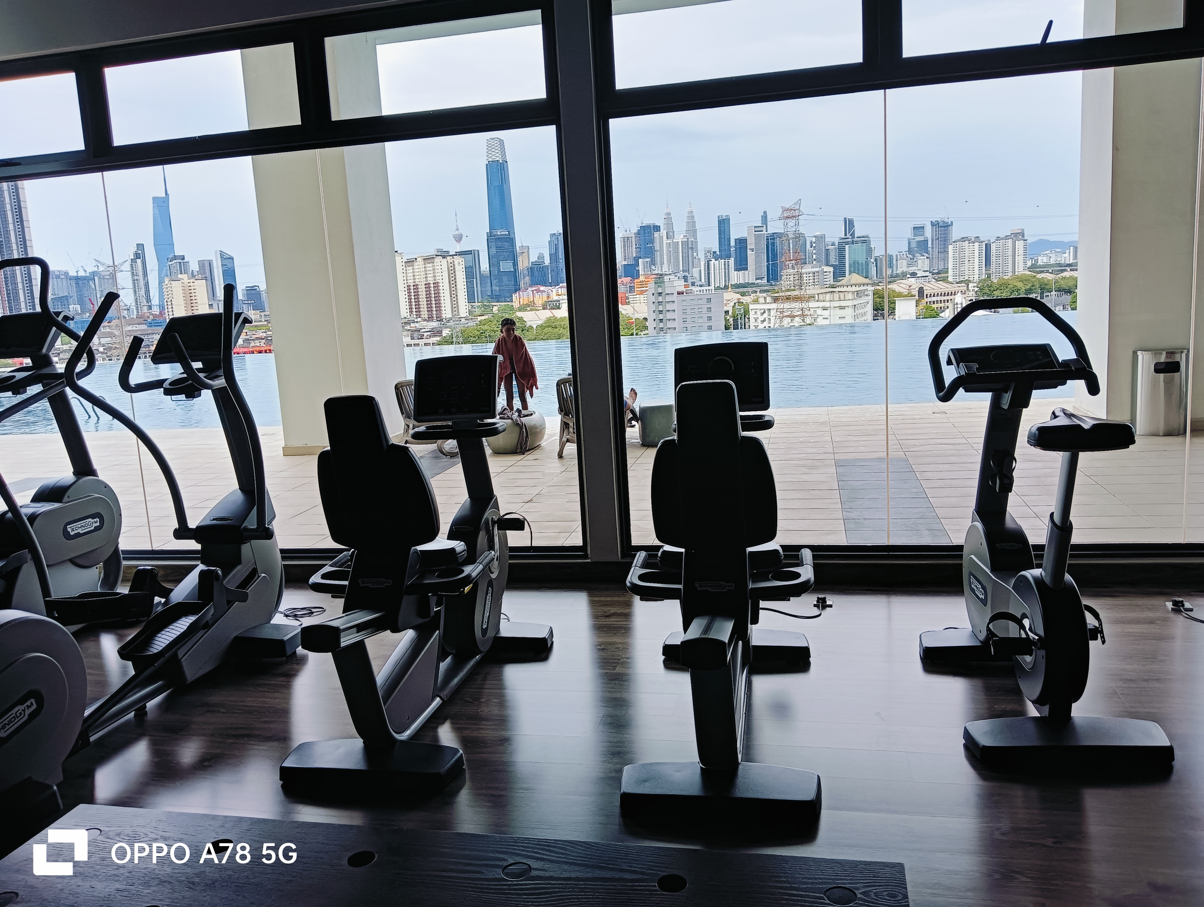 Shamelin Star Serviced Residences image