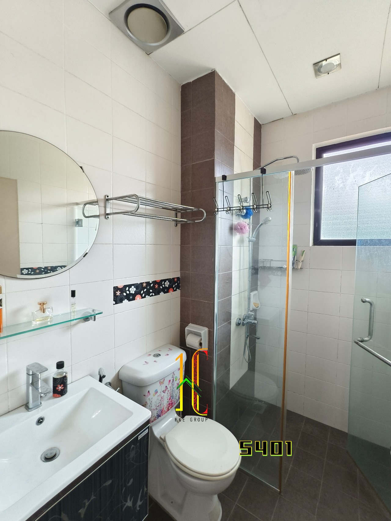 Glenmarie Cove image