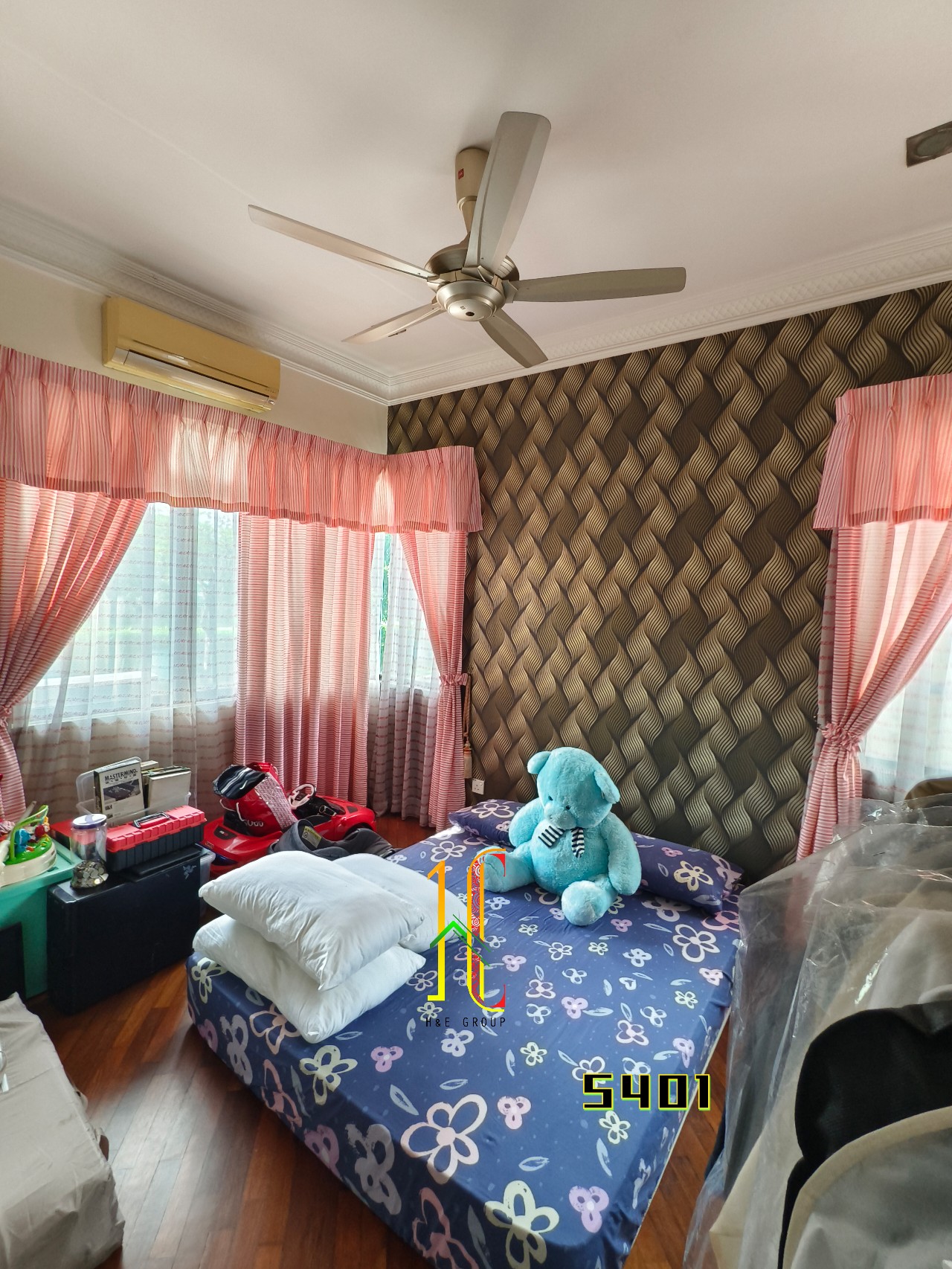 Glenmarie Cove image