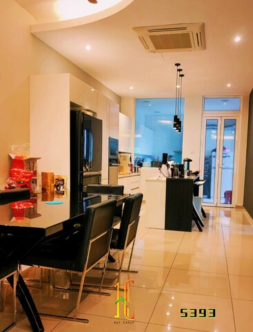 Canary Garden @Bandar Bestari image