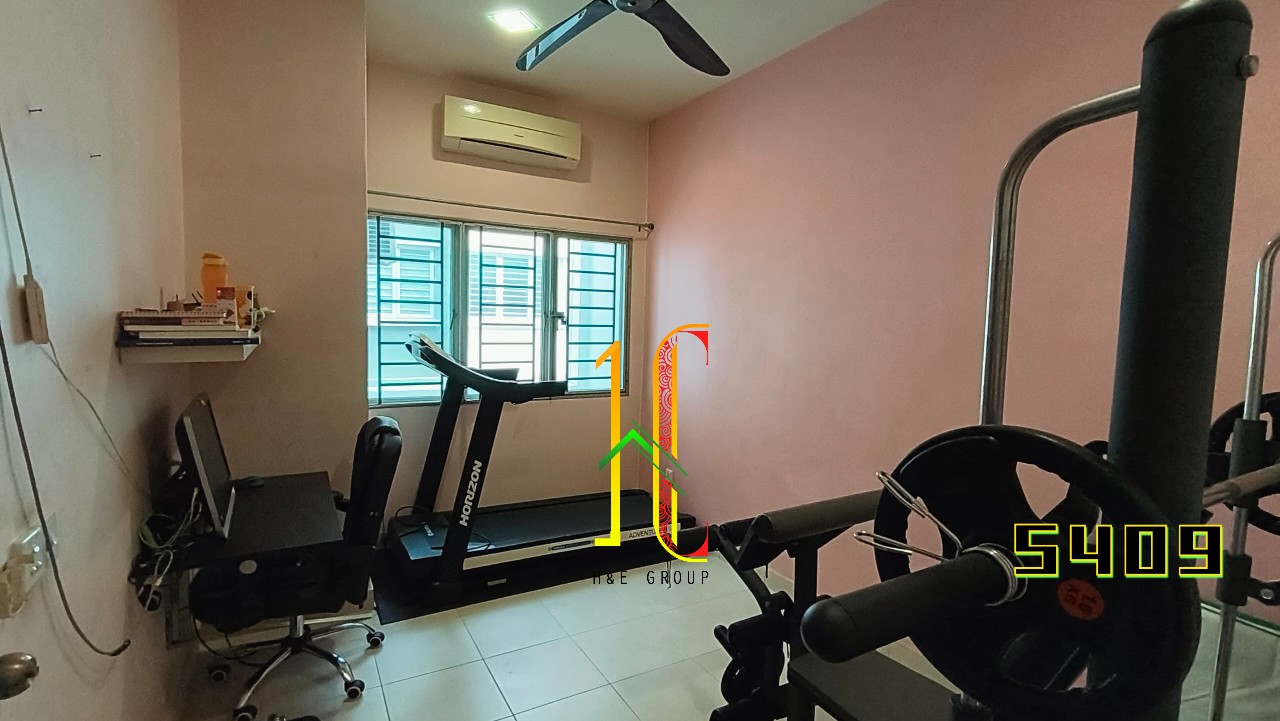 Jalan Setia Impian U13/8B image