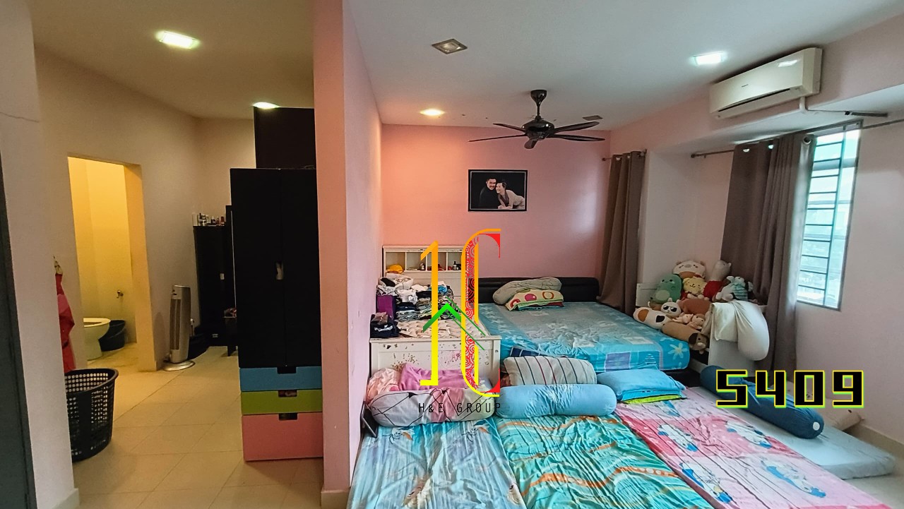 Jalan Setia Impian U13/8B image