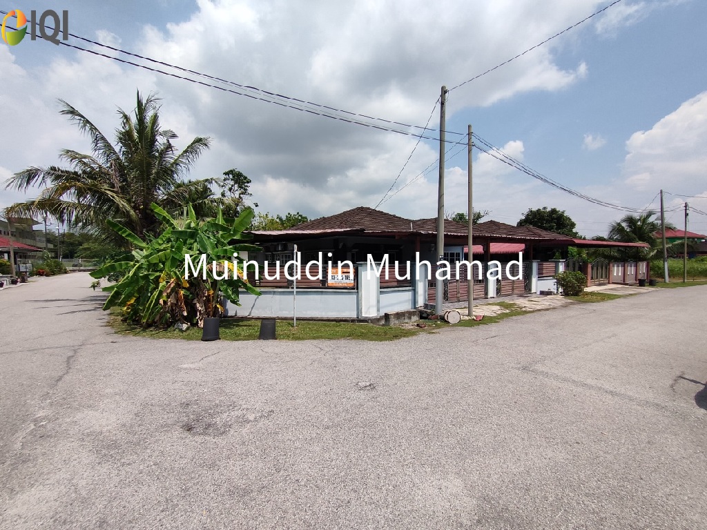 Desa Manjung Point Seri Manjung Perak image