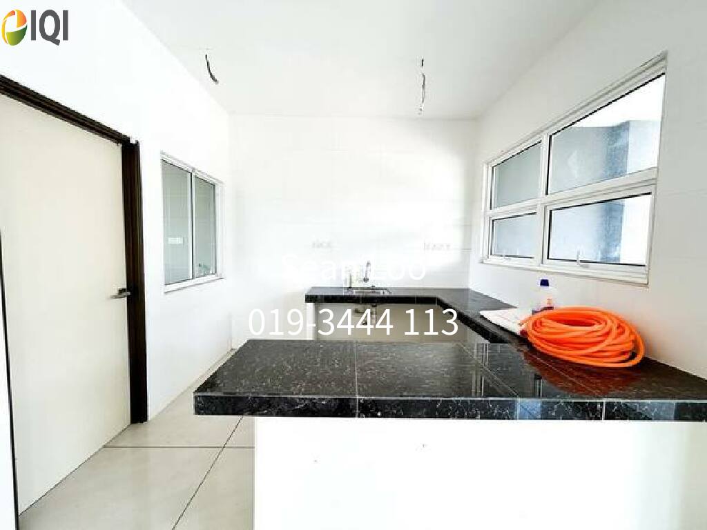 Brand New Bare Unit Semi-D @ Beringin Avenue, Taman Beringin Batu 9 image