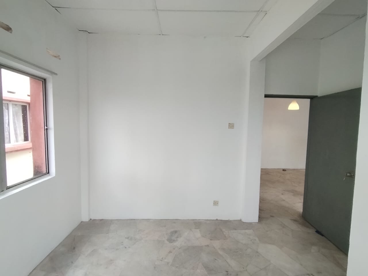 Kekwa Apartment @ Putra Perdana image