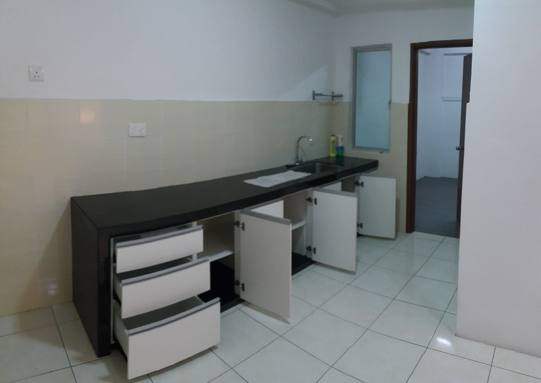 Green Suria Apartment image