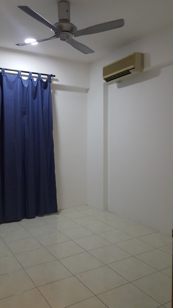 Green Suria Apartment image